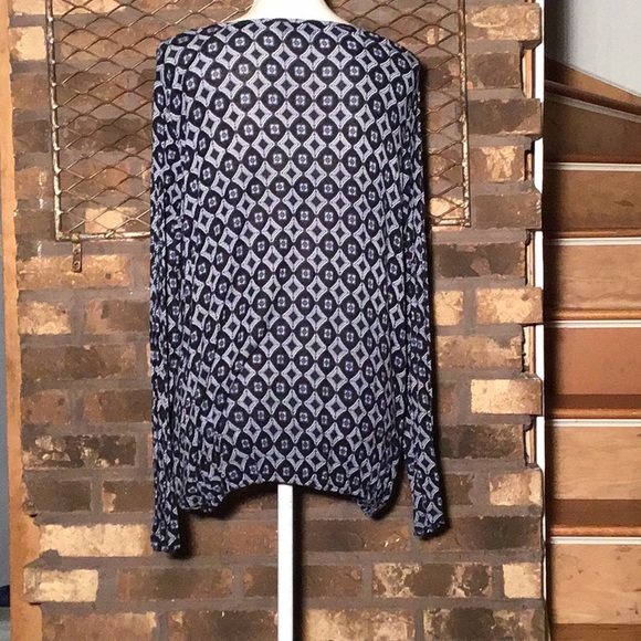 Dalia long sleeve rayon semi-sheer blouse XL - Picture 3 of 4